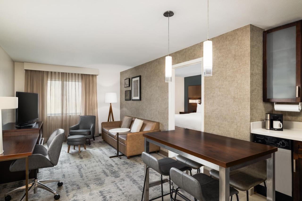 | Residence Inn Des Moines Downtown