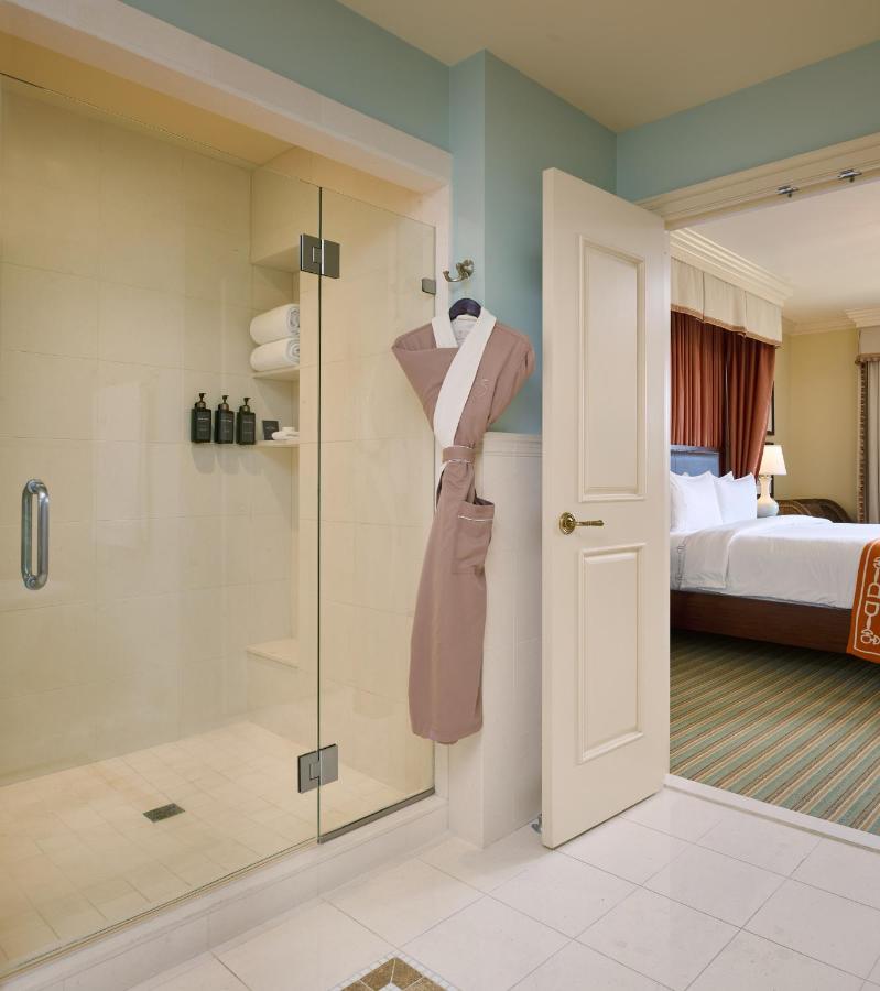 King Suite with Balcony at Salamander Resort And Spa