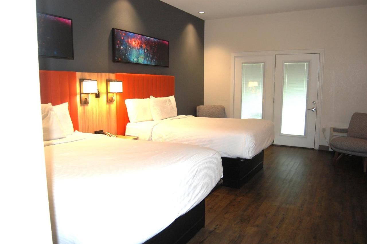 Junior Suite at Vacation Lodge