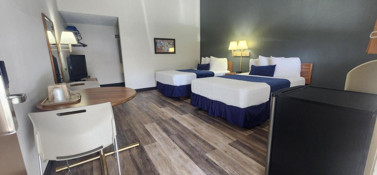 | Parkview Inn and Conference Center