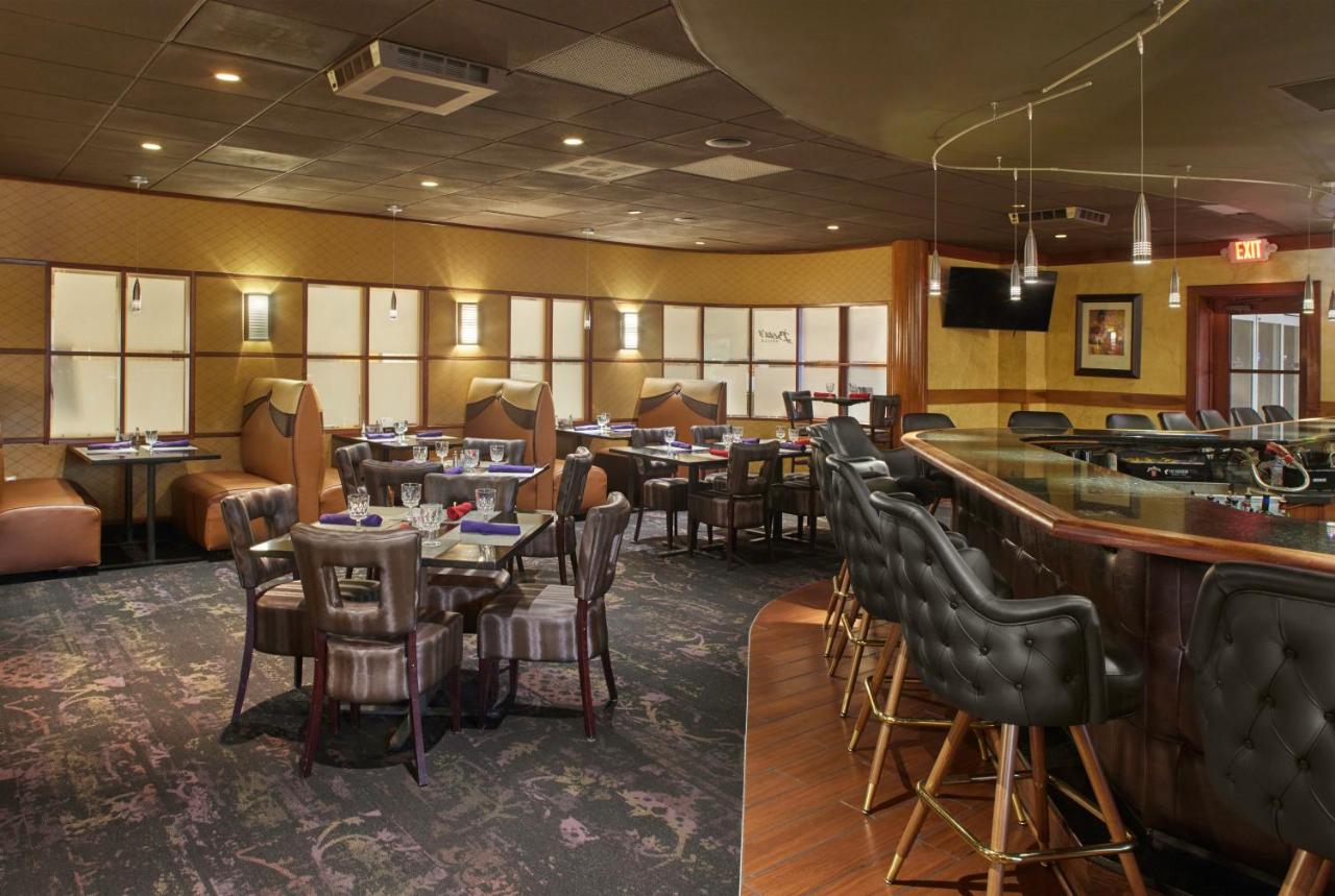 | Hilton Akron/Fairlawn