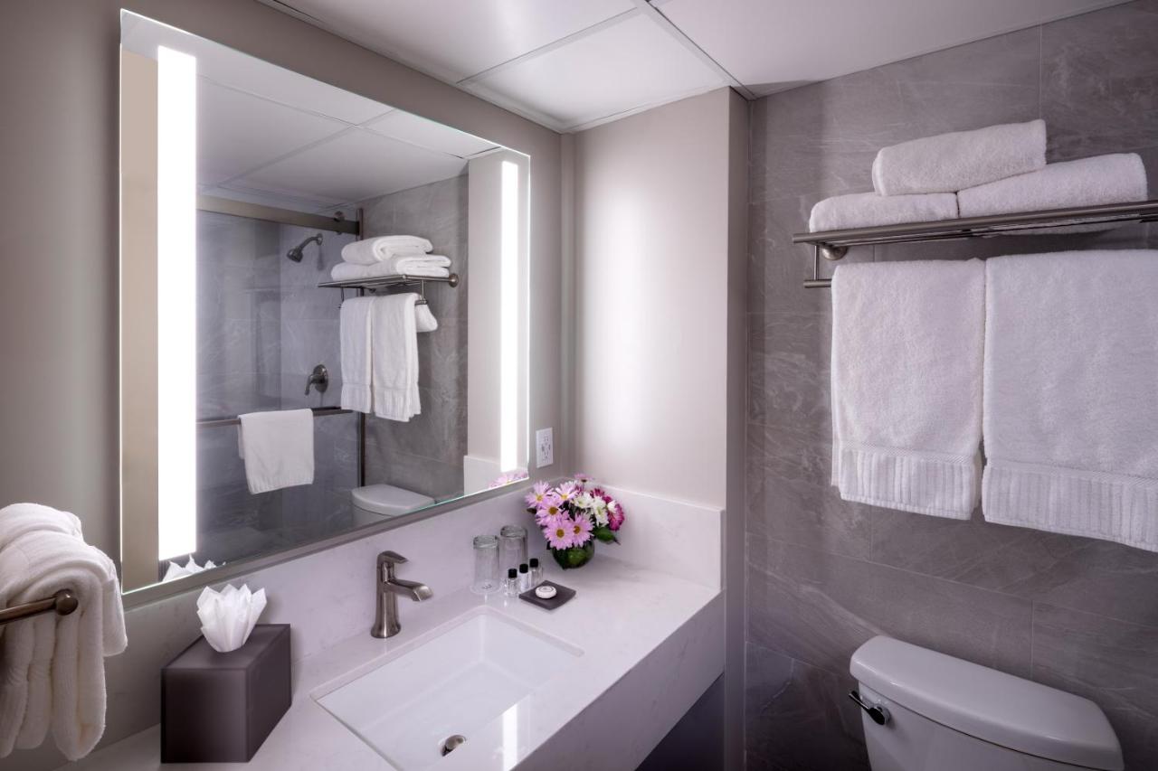 Premier King Room at Warwick Seattle