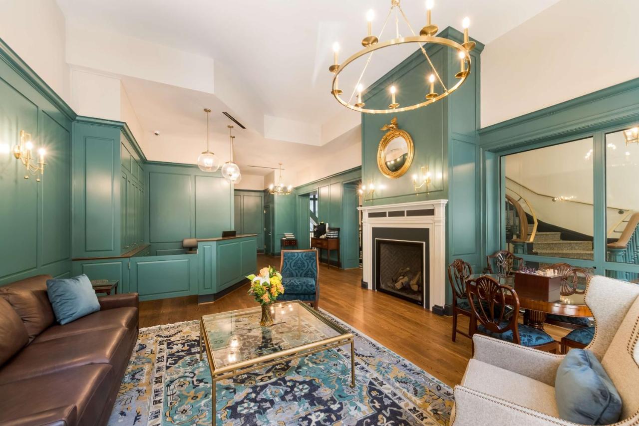 | Independence Park Hotel, Premier Collection