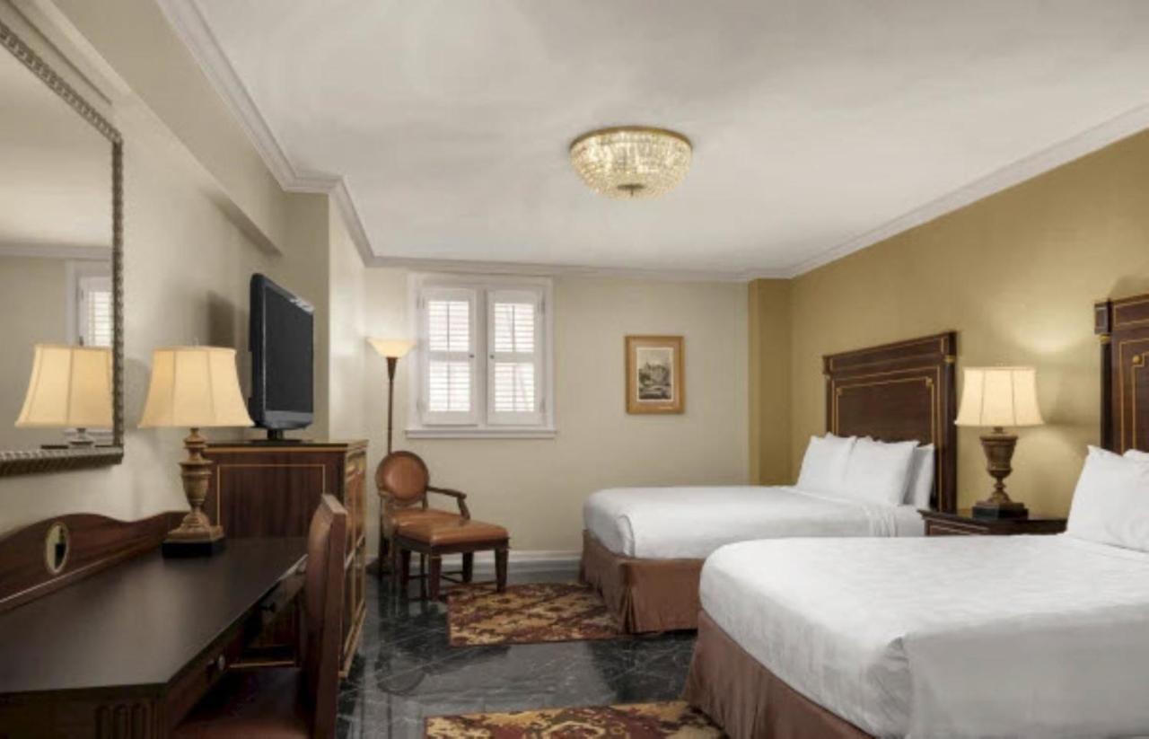 Superior Queen Room with Two Queen Beds at Hotel Mazarin