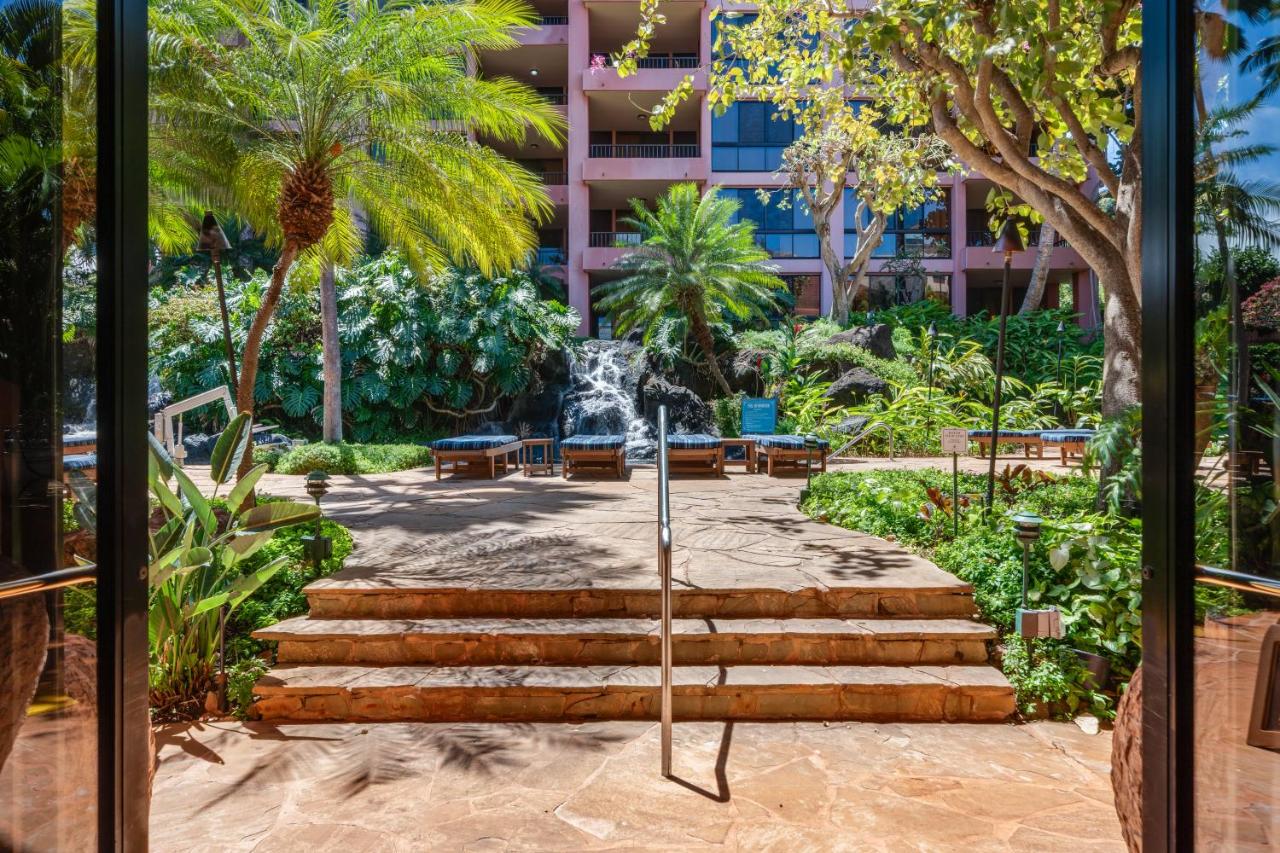 | Kahana Falls Resort