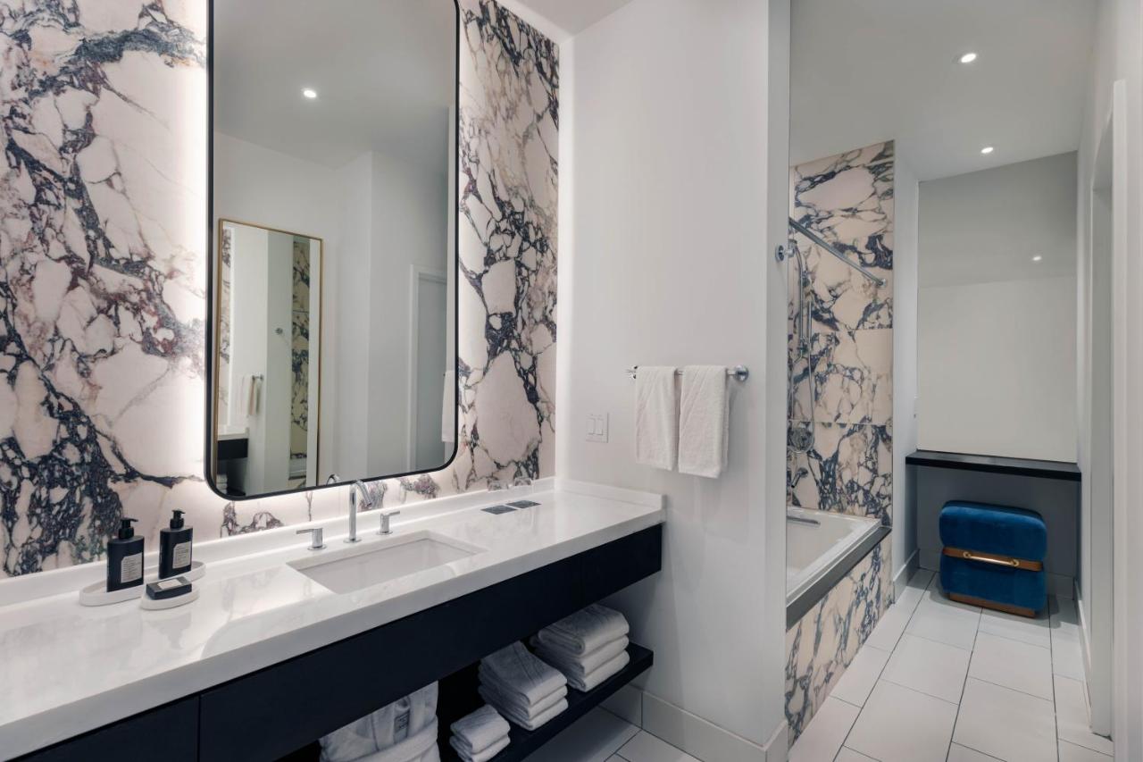 Marvelous Suite, 2 Bedroom Suite at W Austin