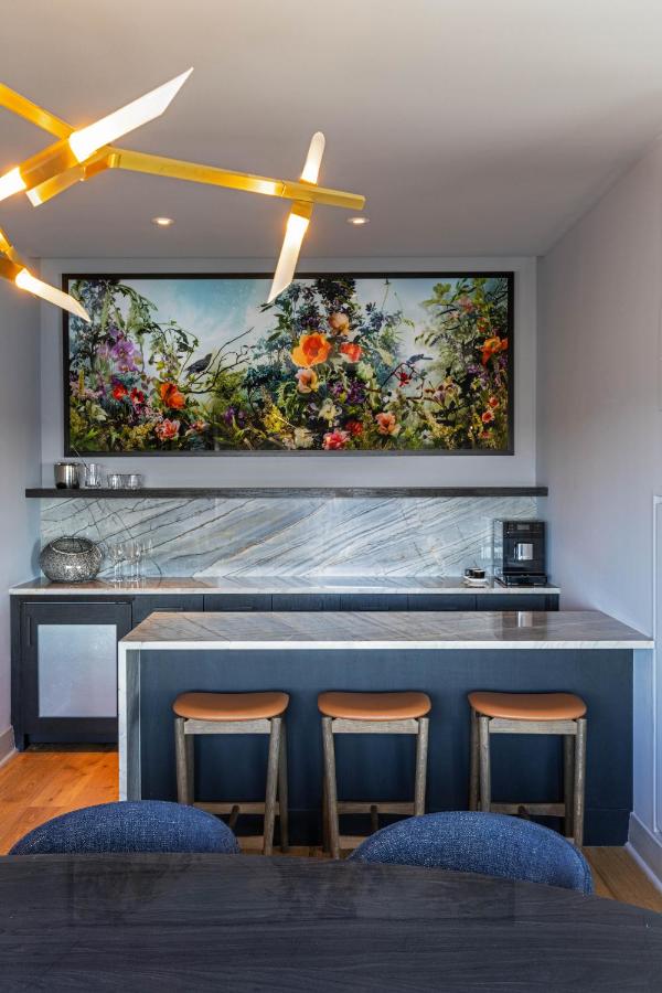Wow Suite, 2 Bedroom Suite at W Austin