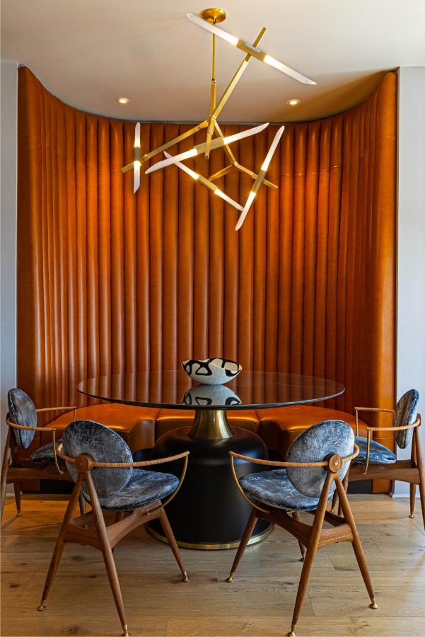 Ewow, Presidential Suite at W Austin