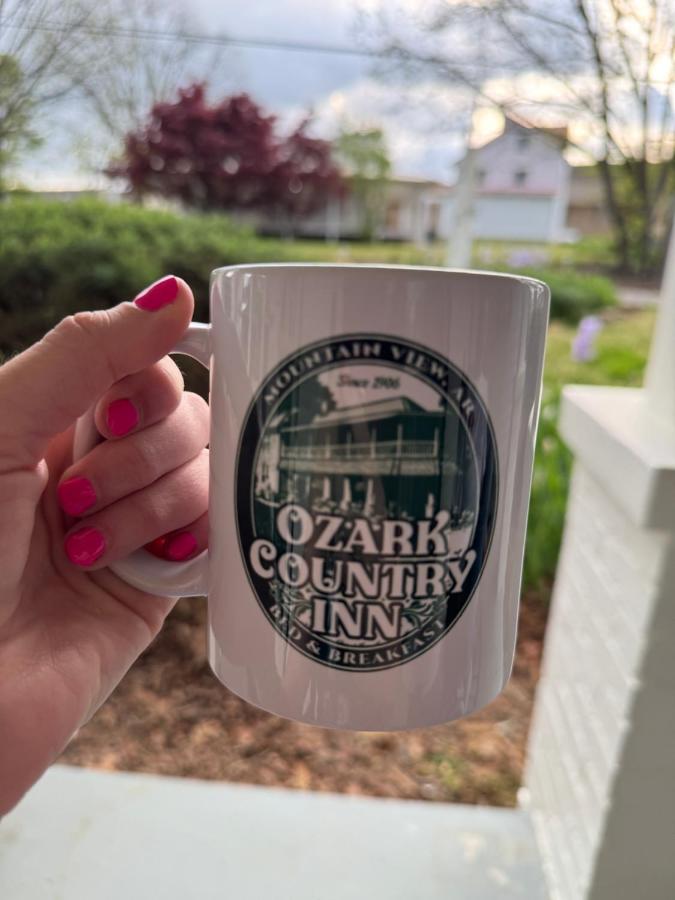 | Ozark Country Inn