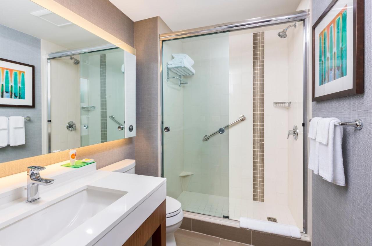 | Hyatt Place Canton