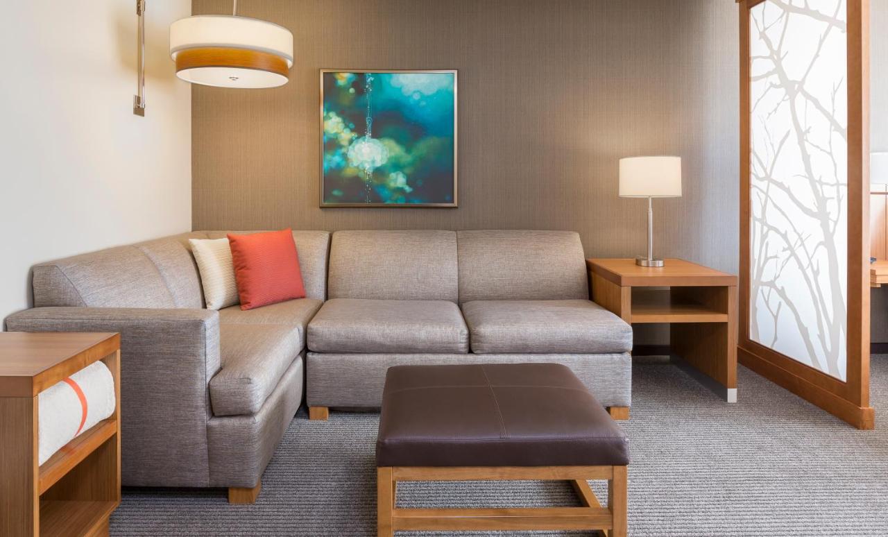 | Hyatt Place Canton