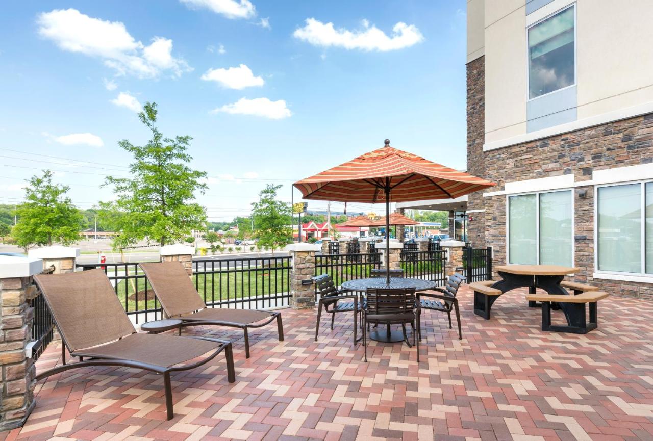 | Hyatt Place Canton
