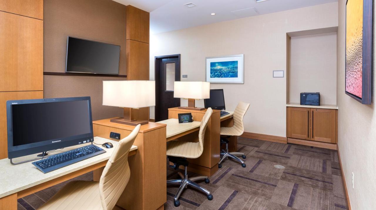 | Hyatt Place Canton