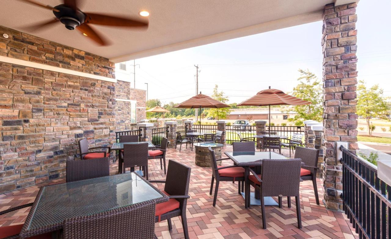 | Hyatt Place Canton