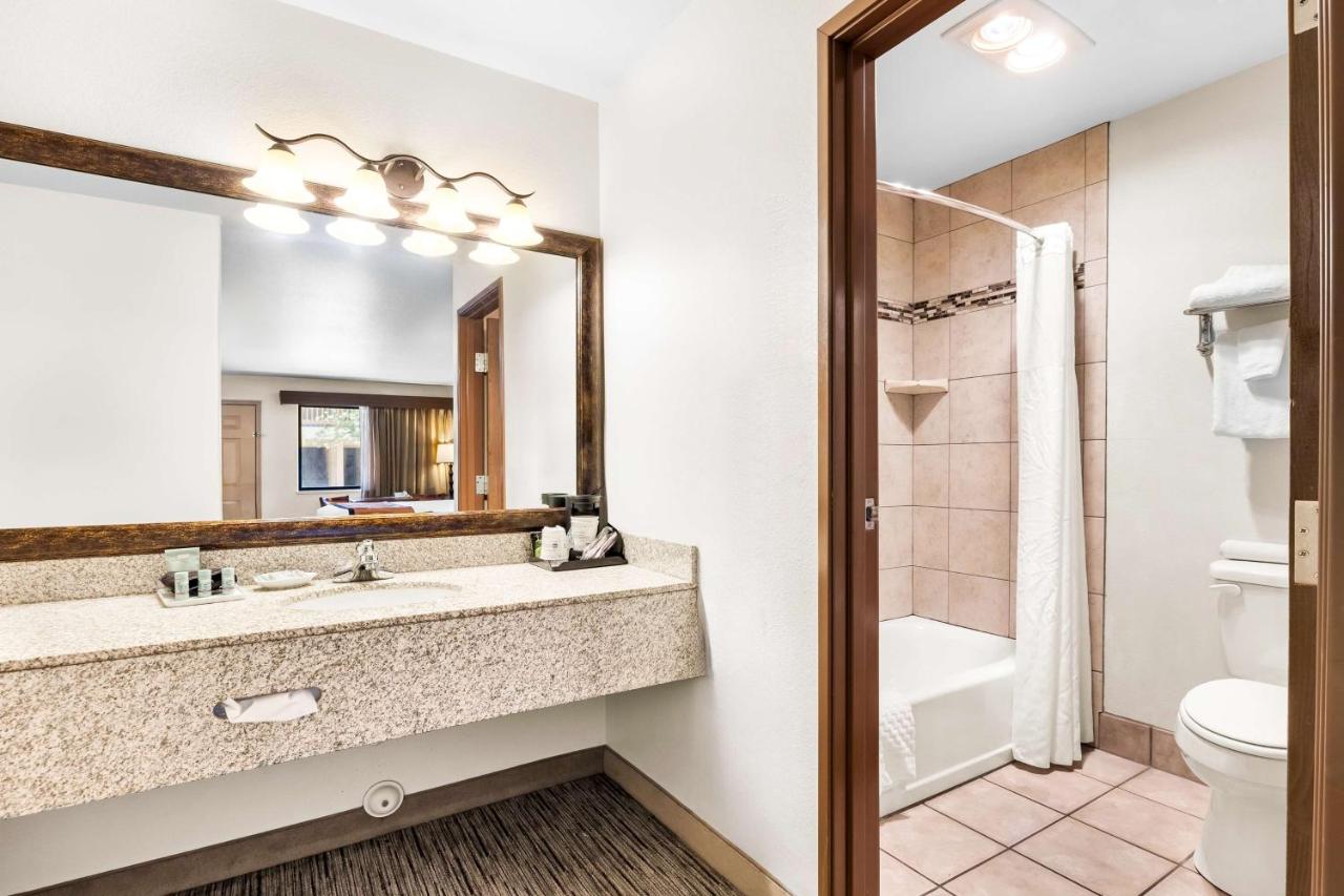 | Best Western Grande River Inn & Suites