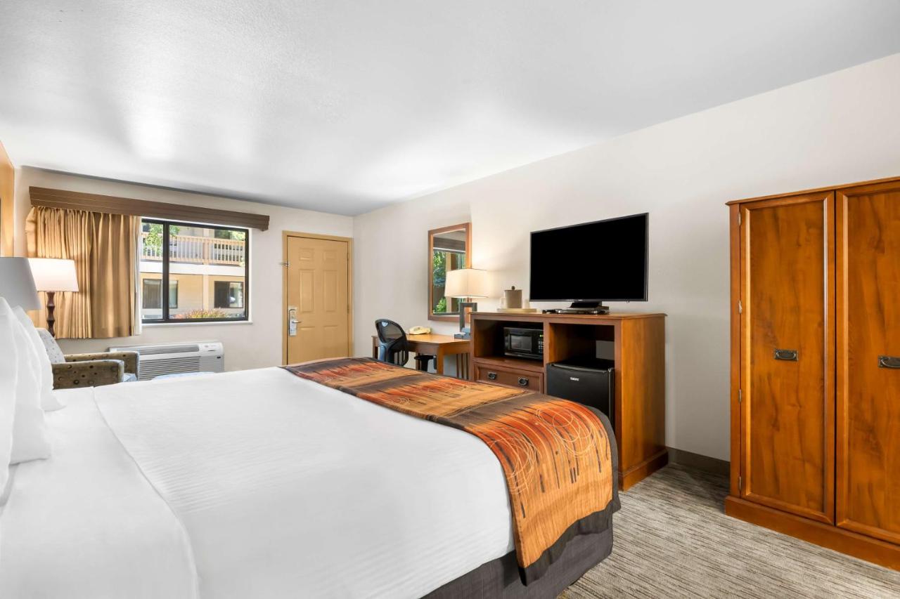 | Best Western Grande River Inn & Suites