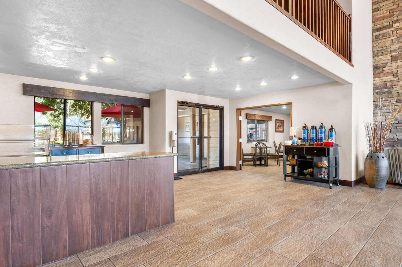 | Best Western Grande River Inn & Suites