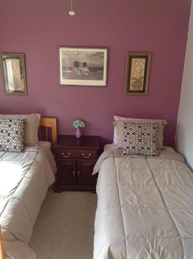 | A Hyde Away Inn B&B