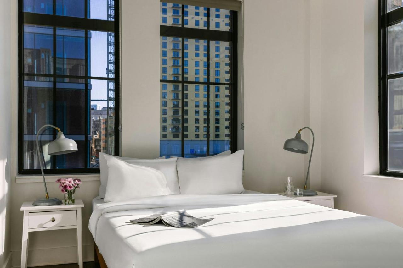 Queen Suite at Boulevard Stays Downtown Nashville