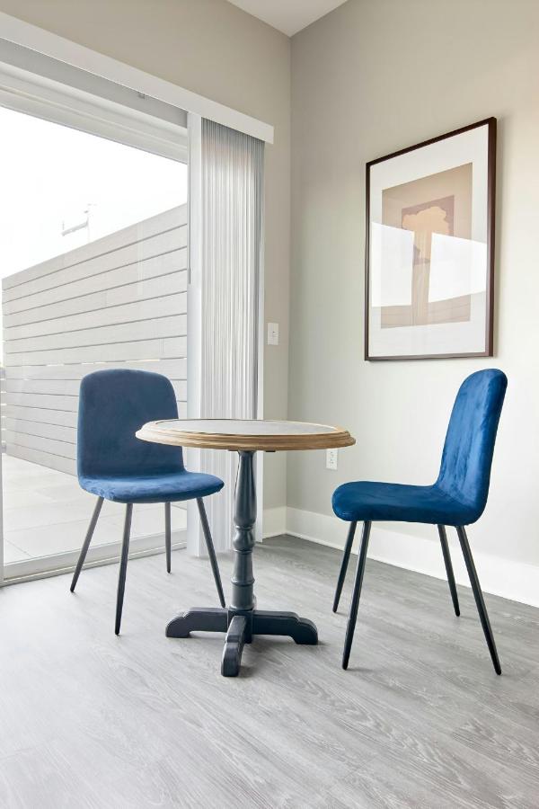 Studio with Balcony at Sonder Belcourt