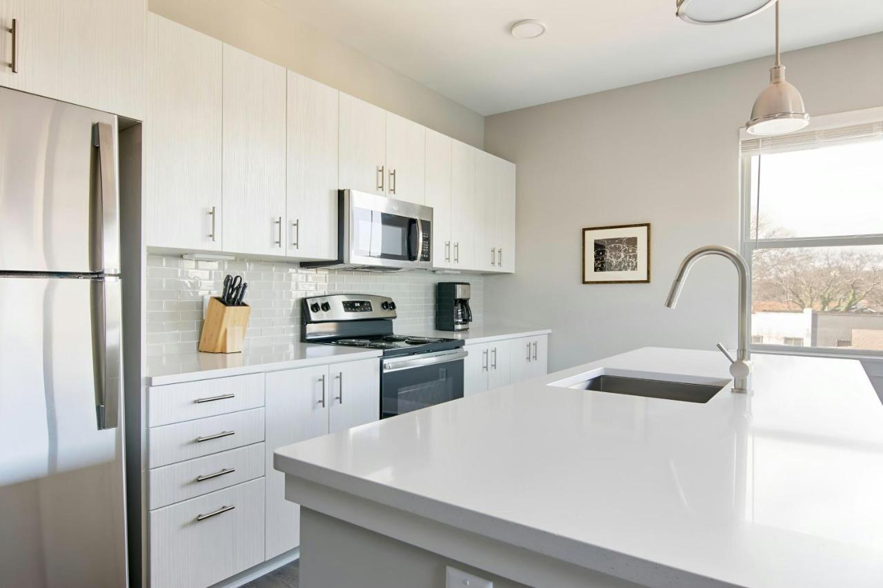 Two-Bedroom Suite at Sonder Belcourt