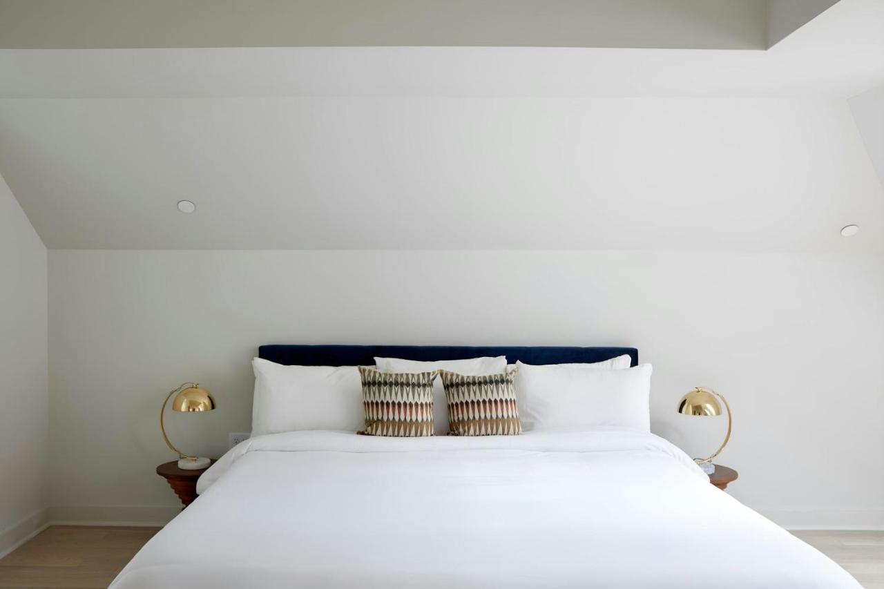Two-Bedroom Suite at Sonder Gravier Place