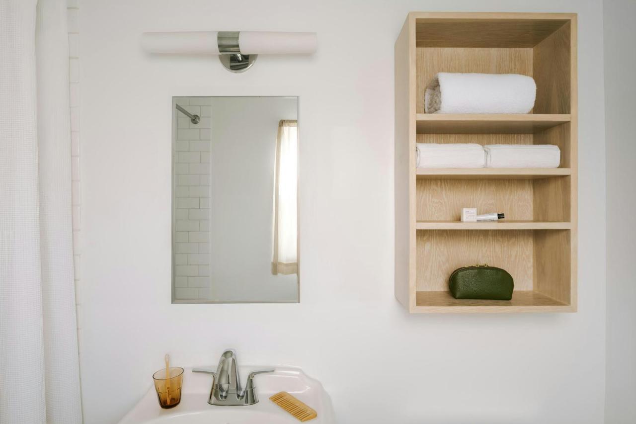 Deluxe Double Room at Hotel Beverly Terrace - Beverly Hills/West Hollywood