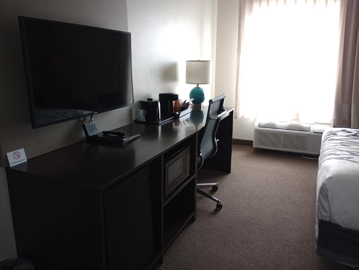 | Sleep Inn & Suites Oakley I-70