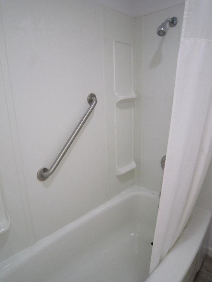  | Cassville Budget Inn