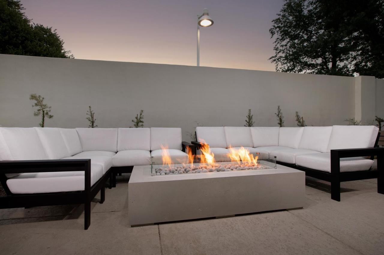 | Courtyard by Marriott Paso Robles