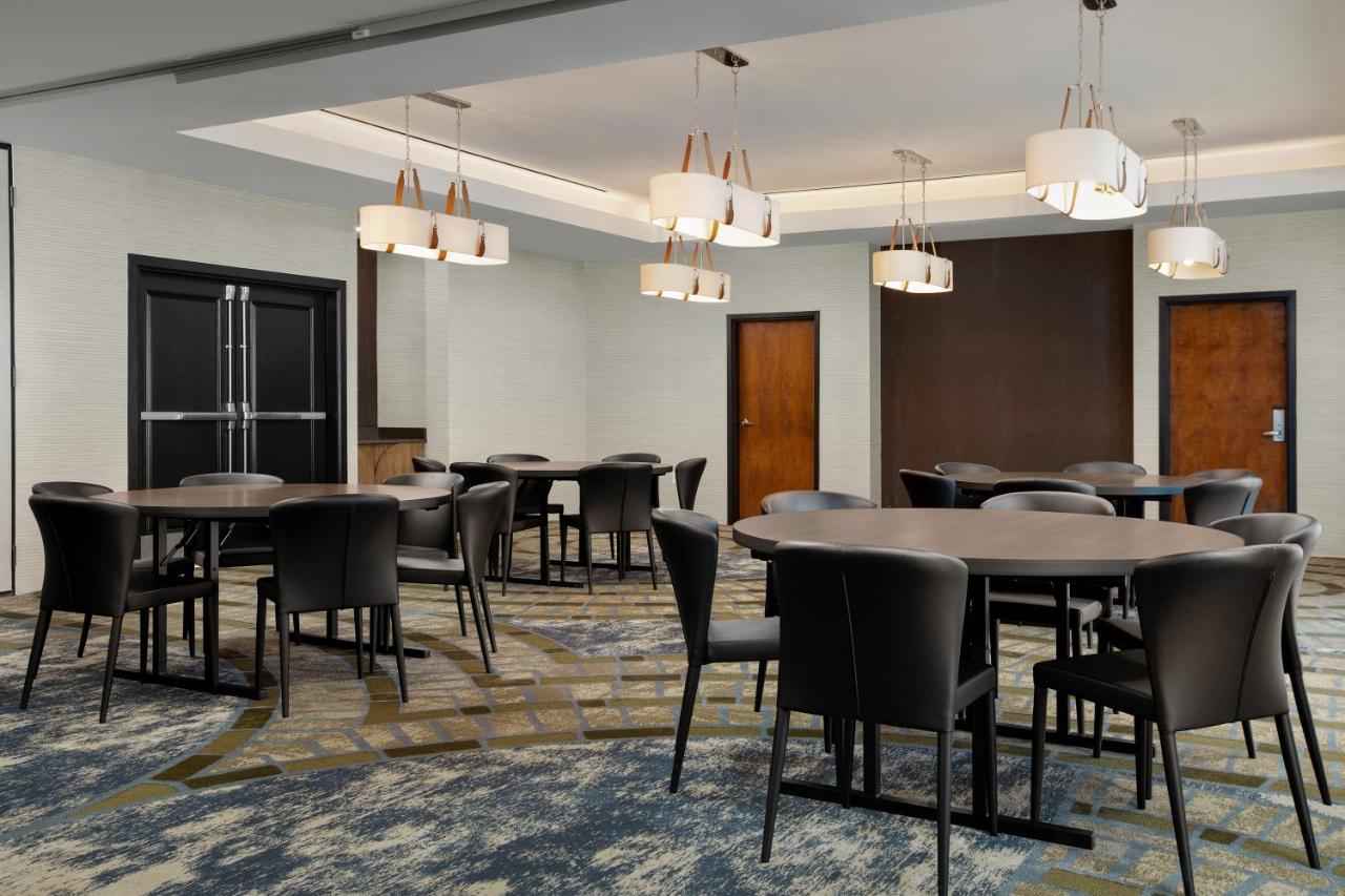 | Courtyard by Marriott Paso Robles