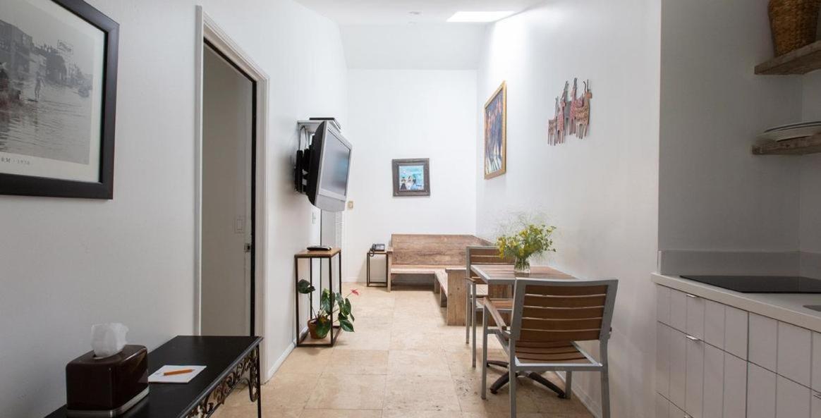 | Su Casa at Venice Beach
