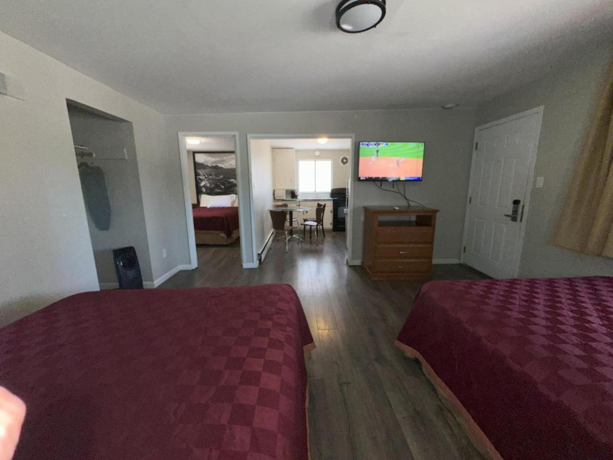 | Alpine Inn & Spa