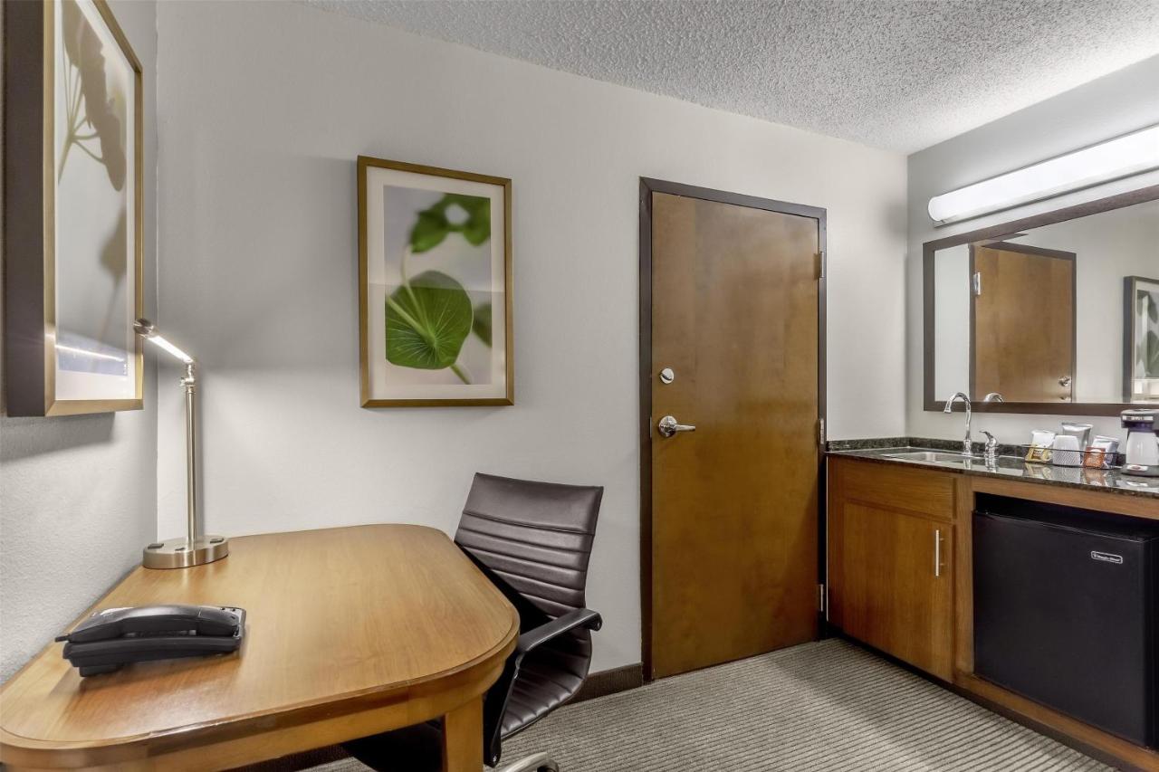 Specialty Two Double Beds with Sofa Bed at Hyatt Place Charlotte Airport / Billy Graham Parkway