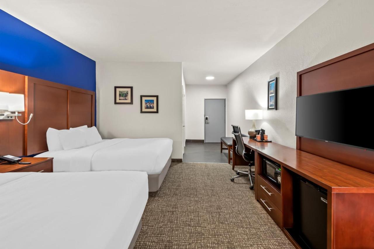 Queen Room with Two Queen Beds - Non-Smoking at Comfort Inn & Suites Fairborn near Wright Patterson AFB