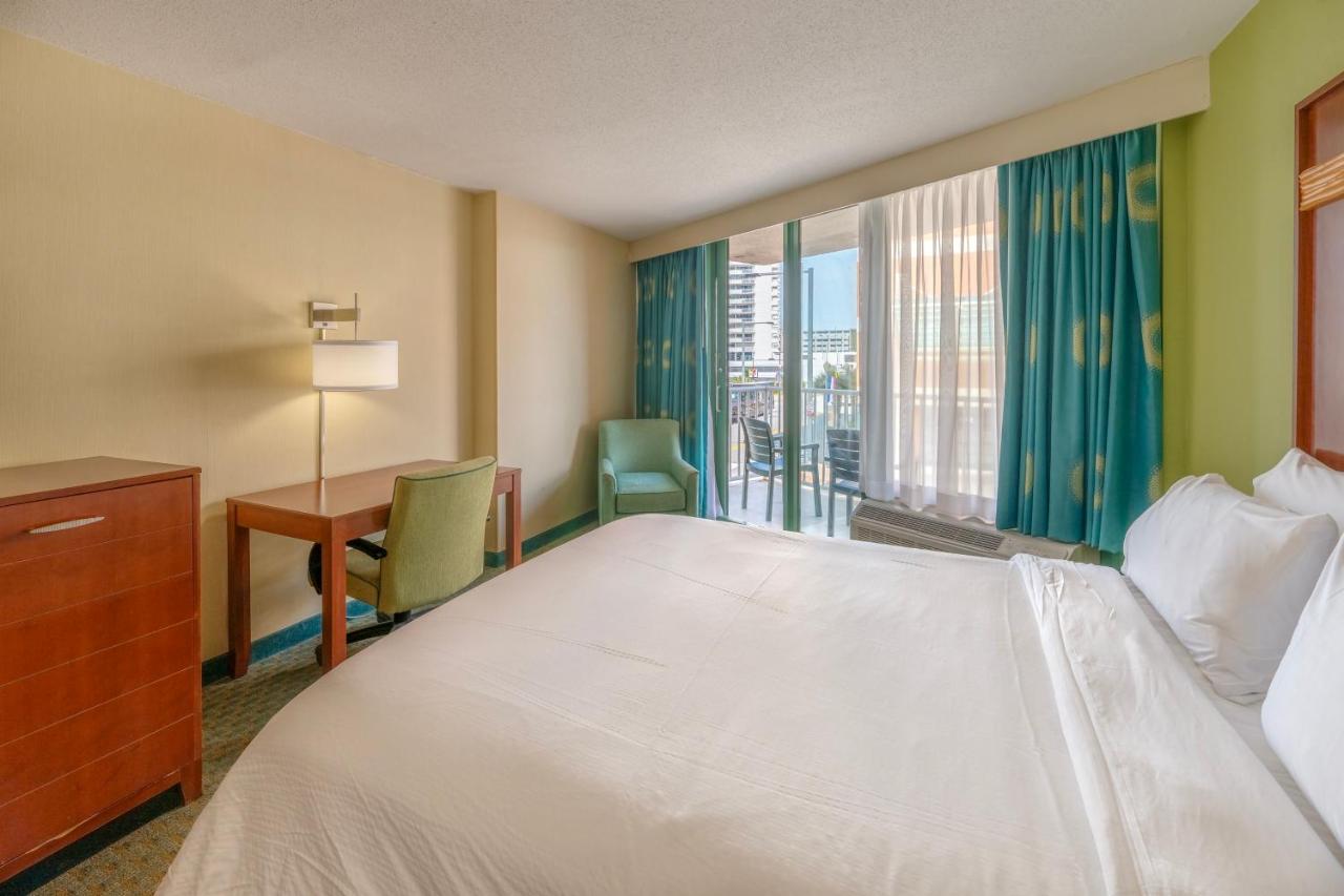 | Holiday Inn & Suites Virginia Beach North Beach, an IHG Hotel