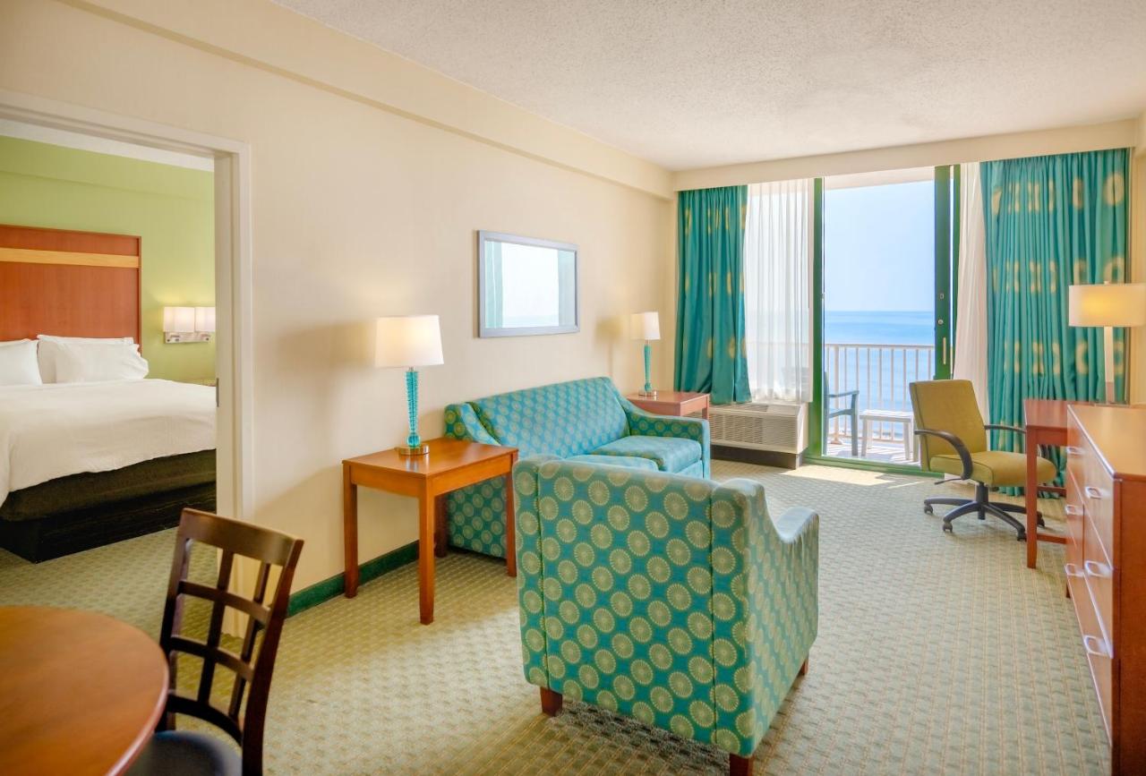 Deluxe Queen Suite - Non-Smoking at Holiday Inn & Suites Virginia Beach North Beach, an IHG Hotel