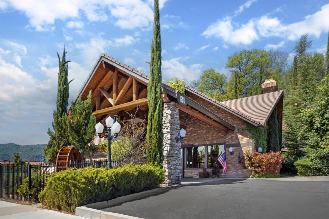 | Best Western Plus Yosemite Gateway Inn