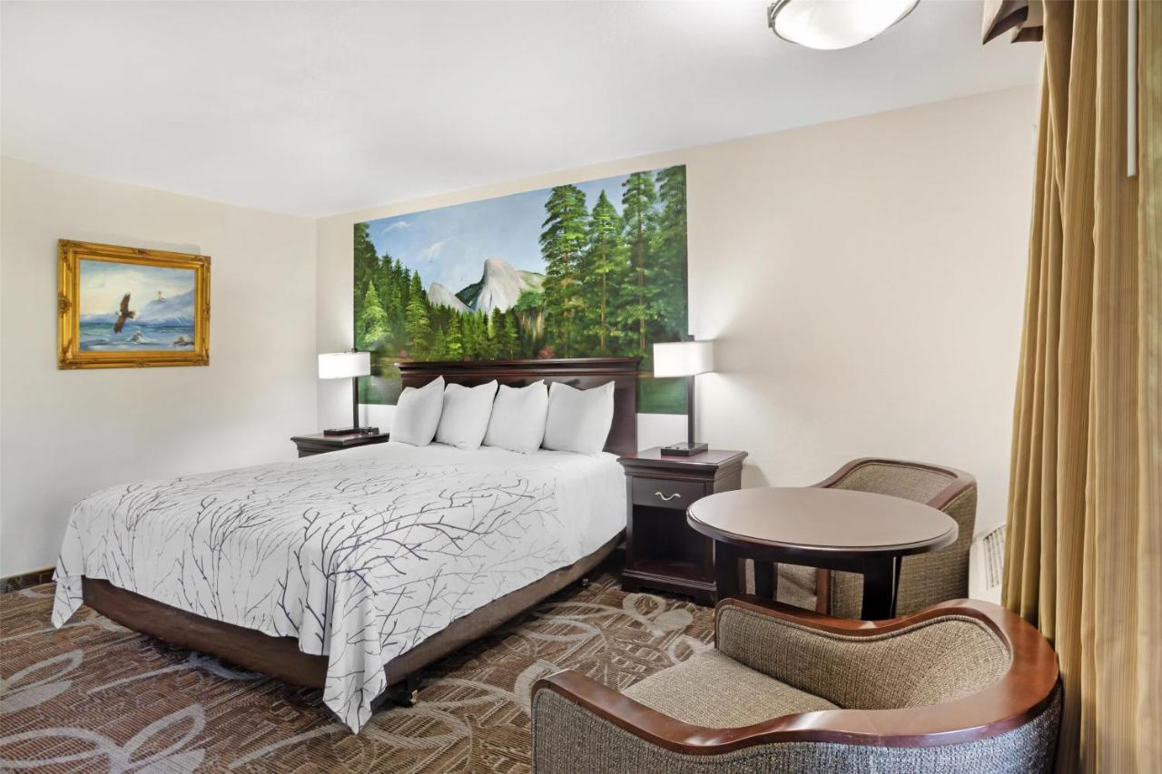 | Best Western Plus Yosemite Gateway Inn