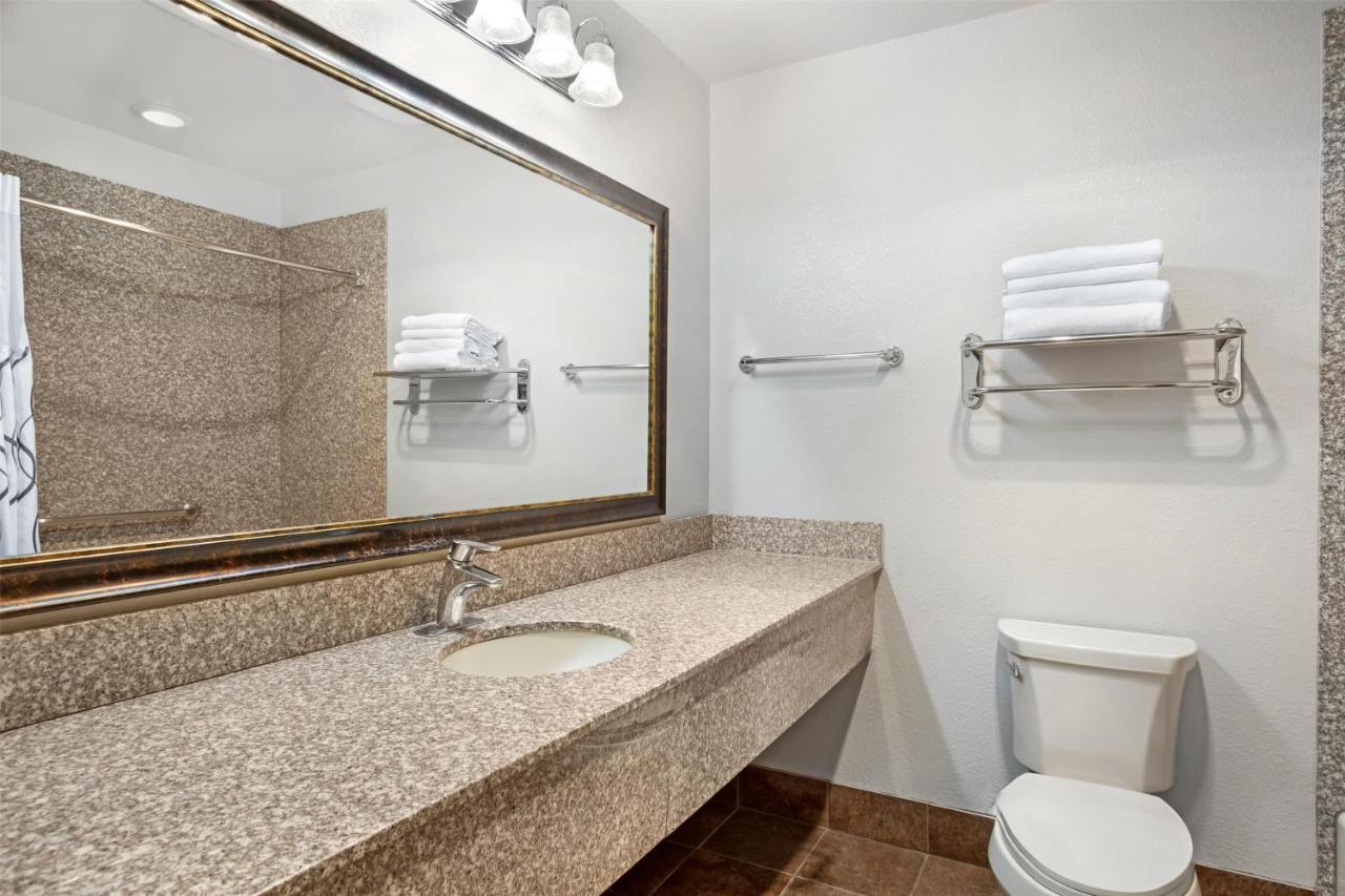 King Room with Two King Beds - Non-Smoking at Best Western Plus Yosemite Gateway Inn