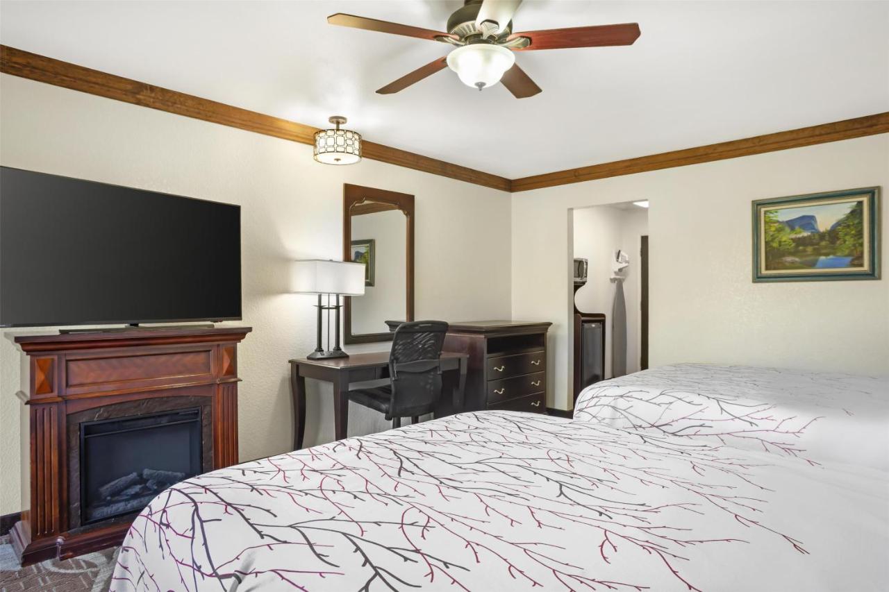 | Best Western Plus Yosemite Gateway Inn