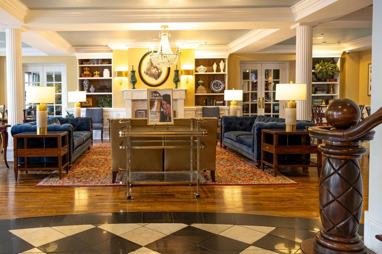 | The Marshall House