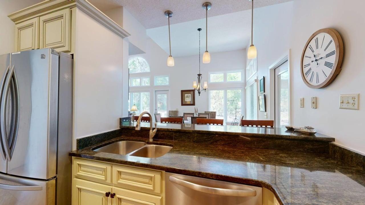 | 7609 Huntington Villas