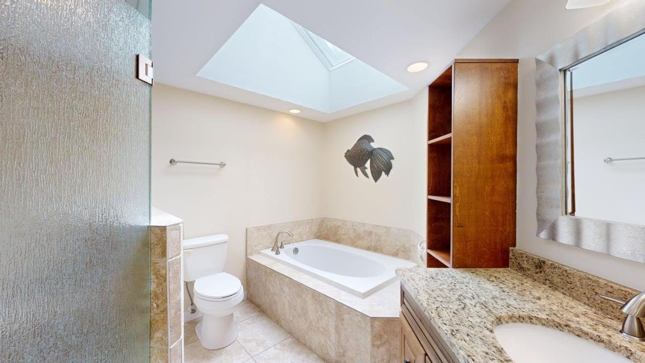 | 7609 Huntington Villas