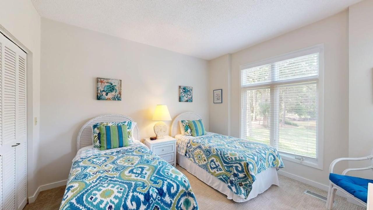 | 7609 Huntington Villas