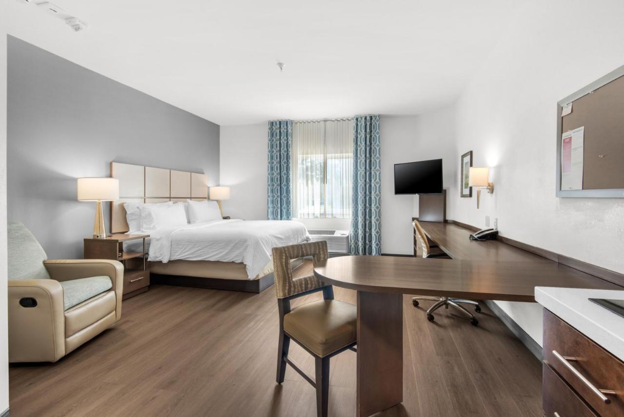 Studio Suite - Non-Smoking at Candlewood Suites Pensacola - University Area, an IHG Hotel