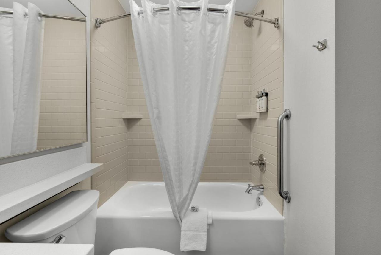 Studio Suite - Non-Smoking at Candlewood Suites Pensacola - University Area, an IHG Hotel