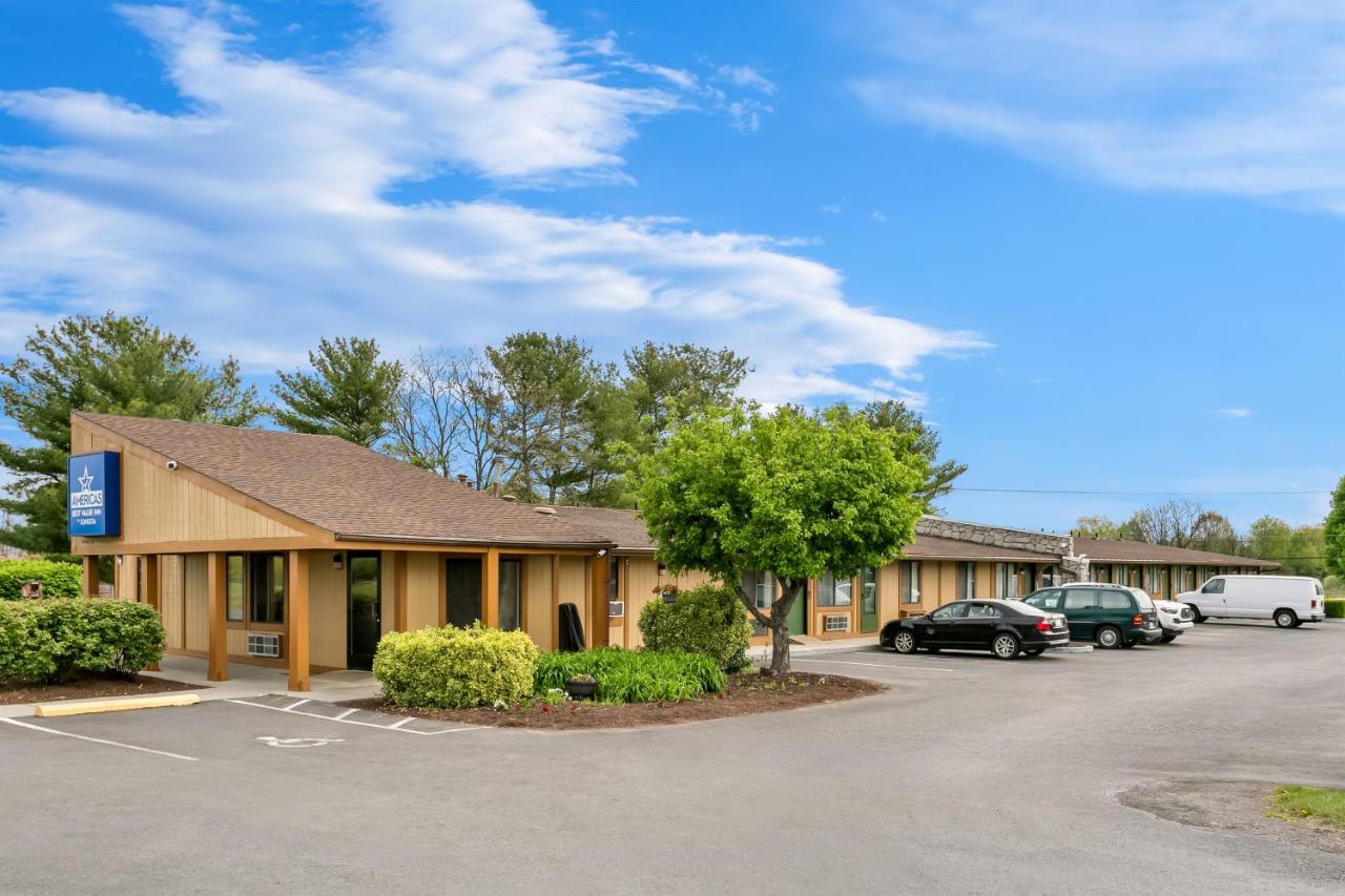 | Knights Inn Martinsburg