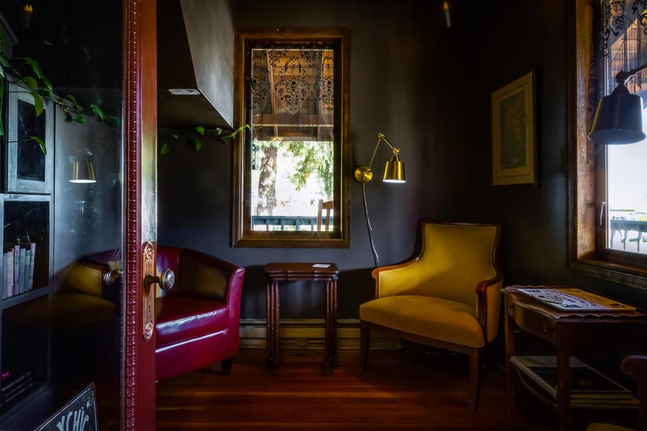 | Hotel Packwood
