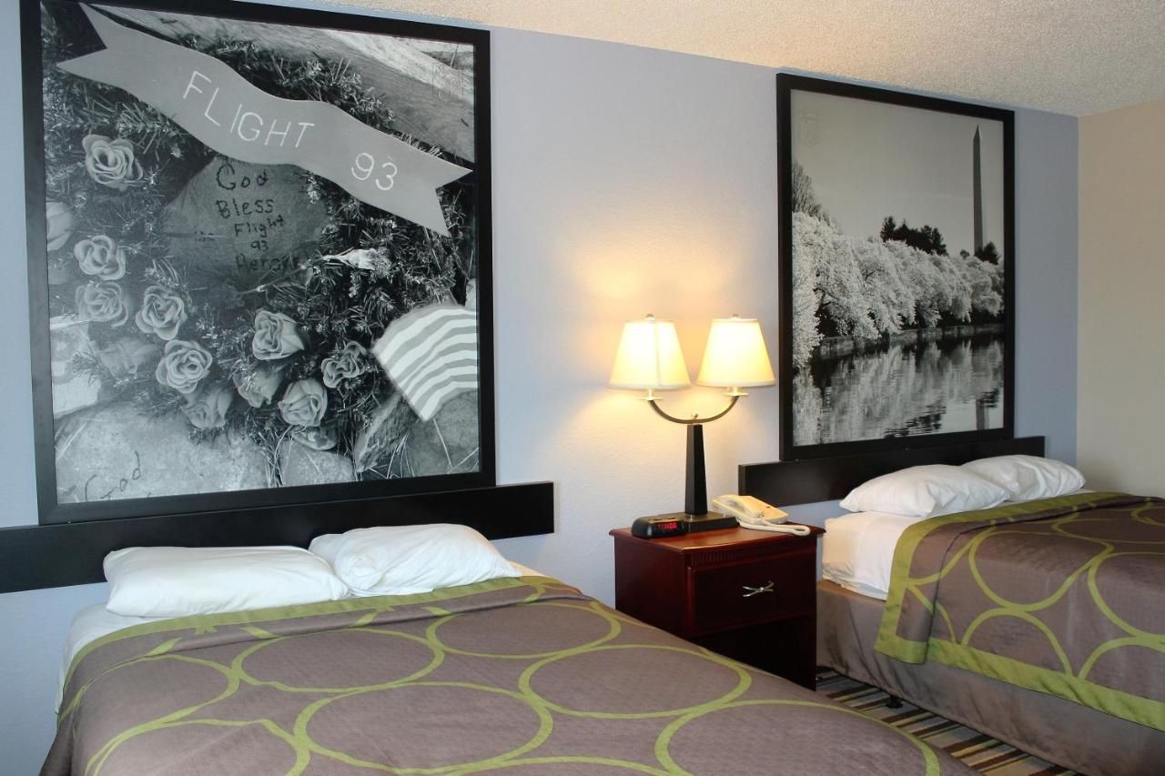 Deluxe Double Room with Two Double Beds - Non-Smoking at Super 8 by Wyndham Tuscaloosa